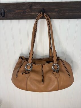 Brighton Tan Leather Shoulder Bag with Contrast Stitching